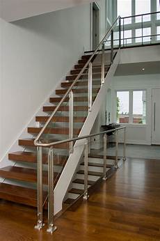 Frameless Glass Stair Railing