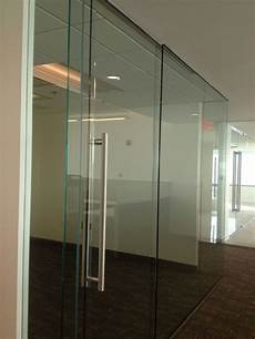 Frameless Balcony